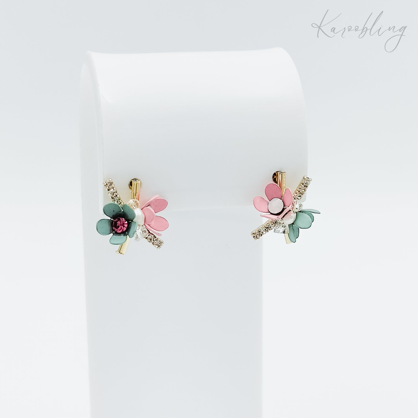 pastel floral stud earrings gold plated (fashion jewellery)