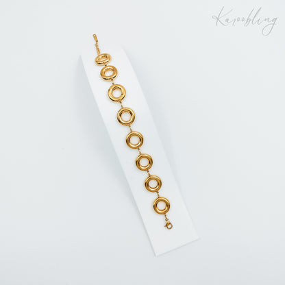 18K gold plated circle link bracelet (water & tarnish proof)