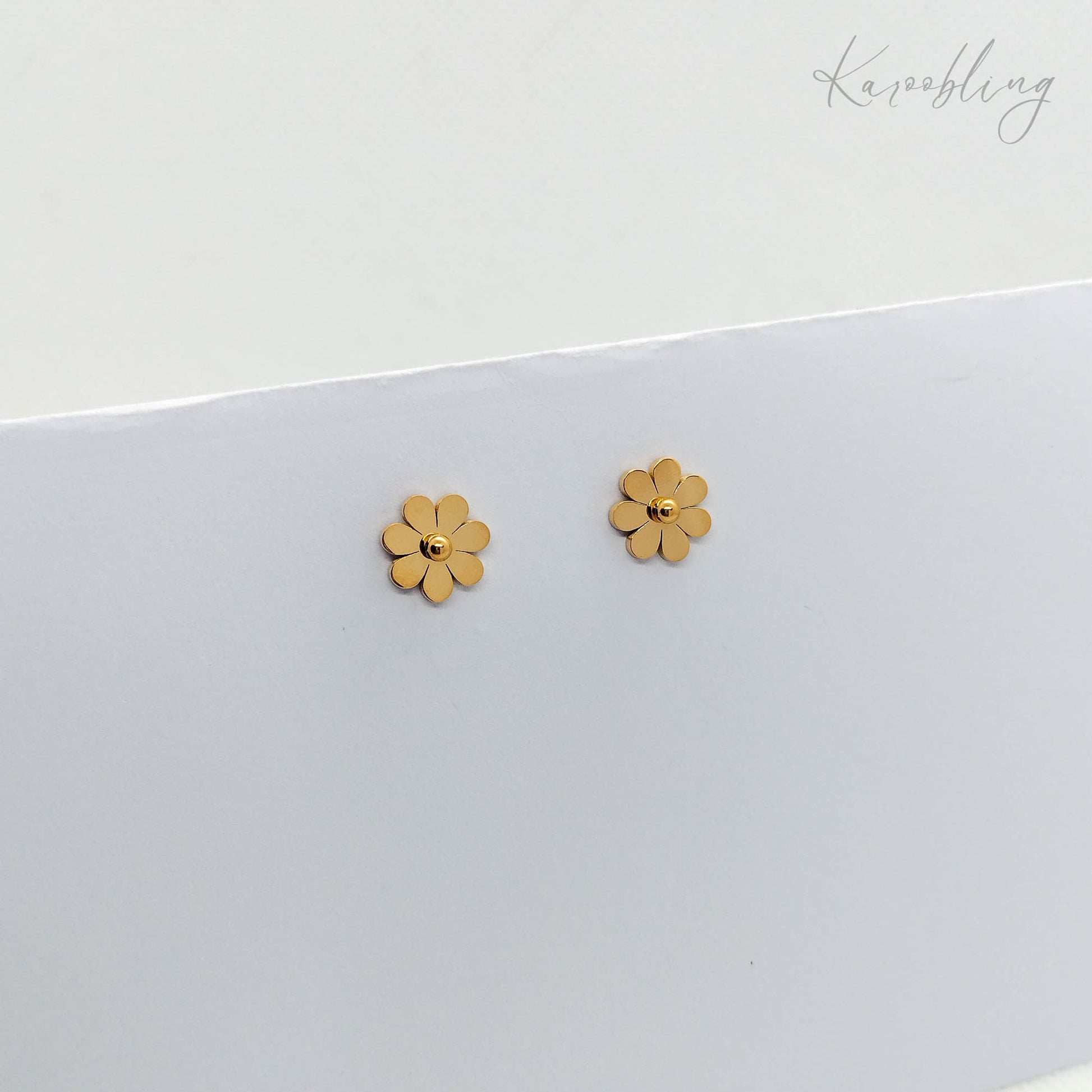 18K Gold Plated Small Daisy Stud Earrings Karoobling Jewelry