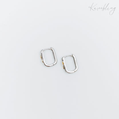 cubic zirconia star huggie earrings sterling silver (hypoallergenic)