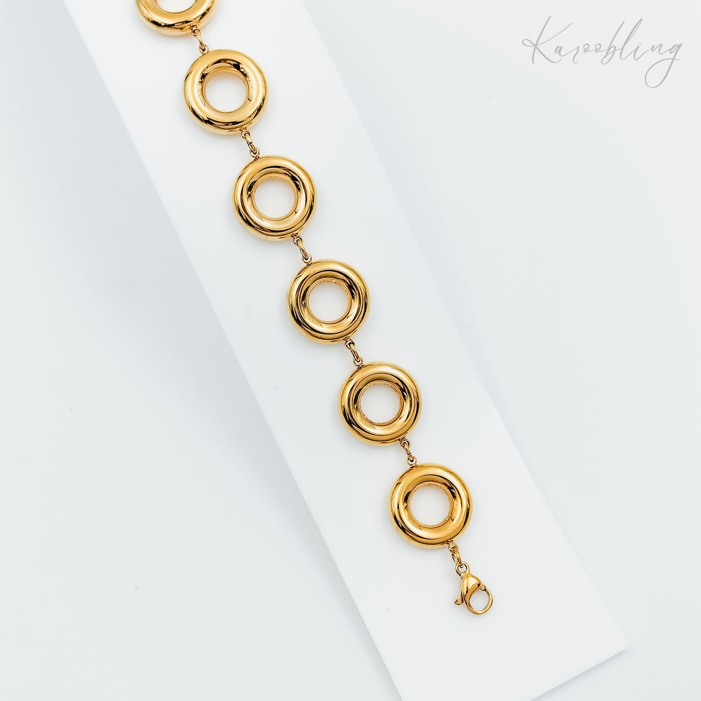 circle link bracelet 18K gold plated (water & tarnish proof)