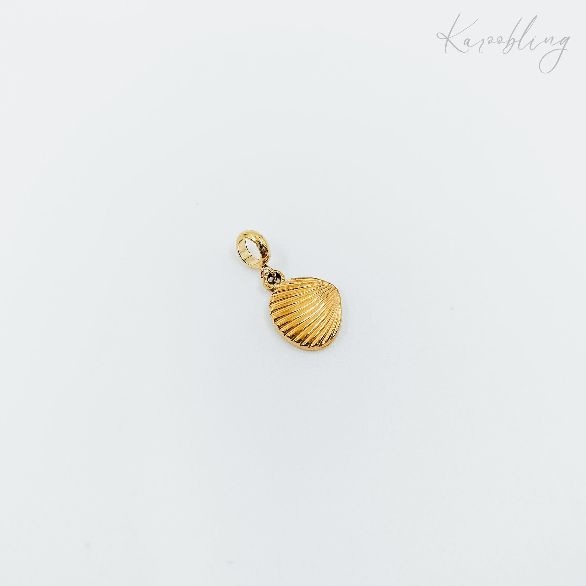 clam shell charm gold plated (water & tarnish proof)