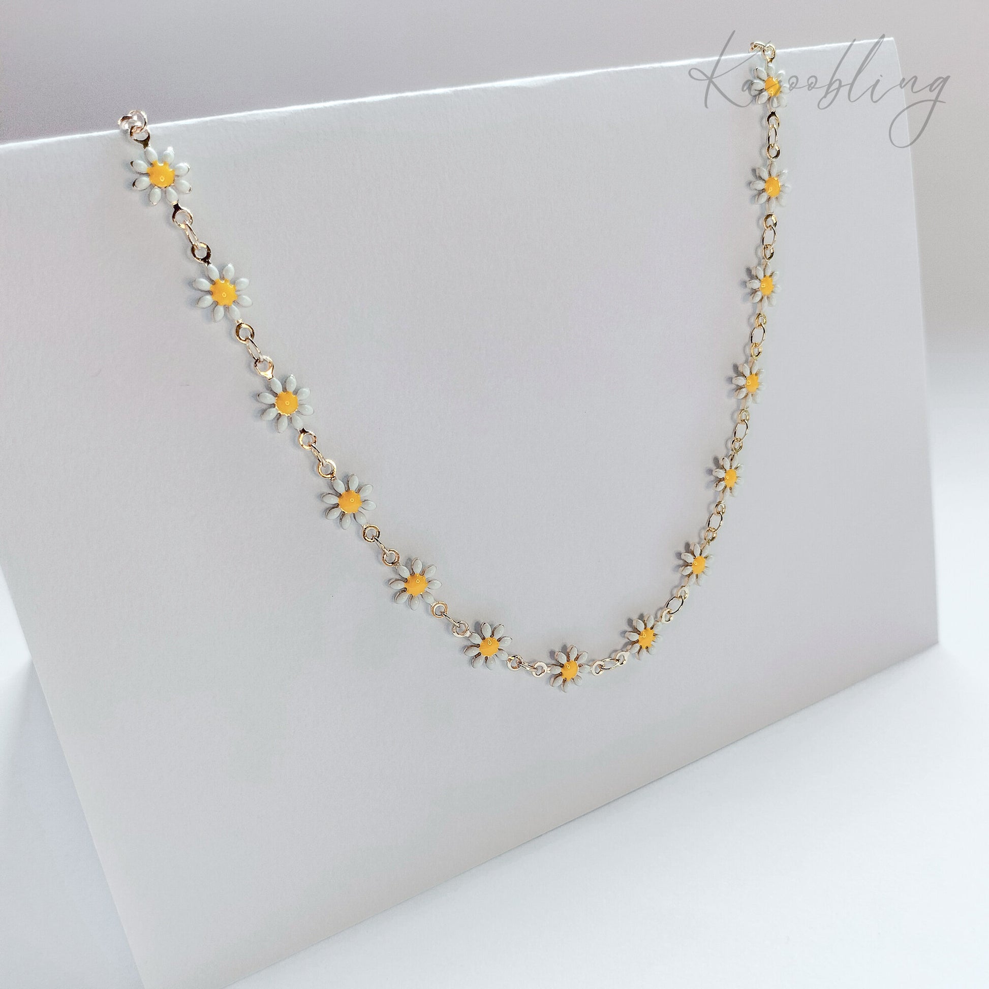 Daisy Chain Necklace