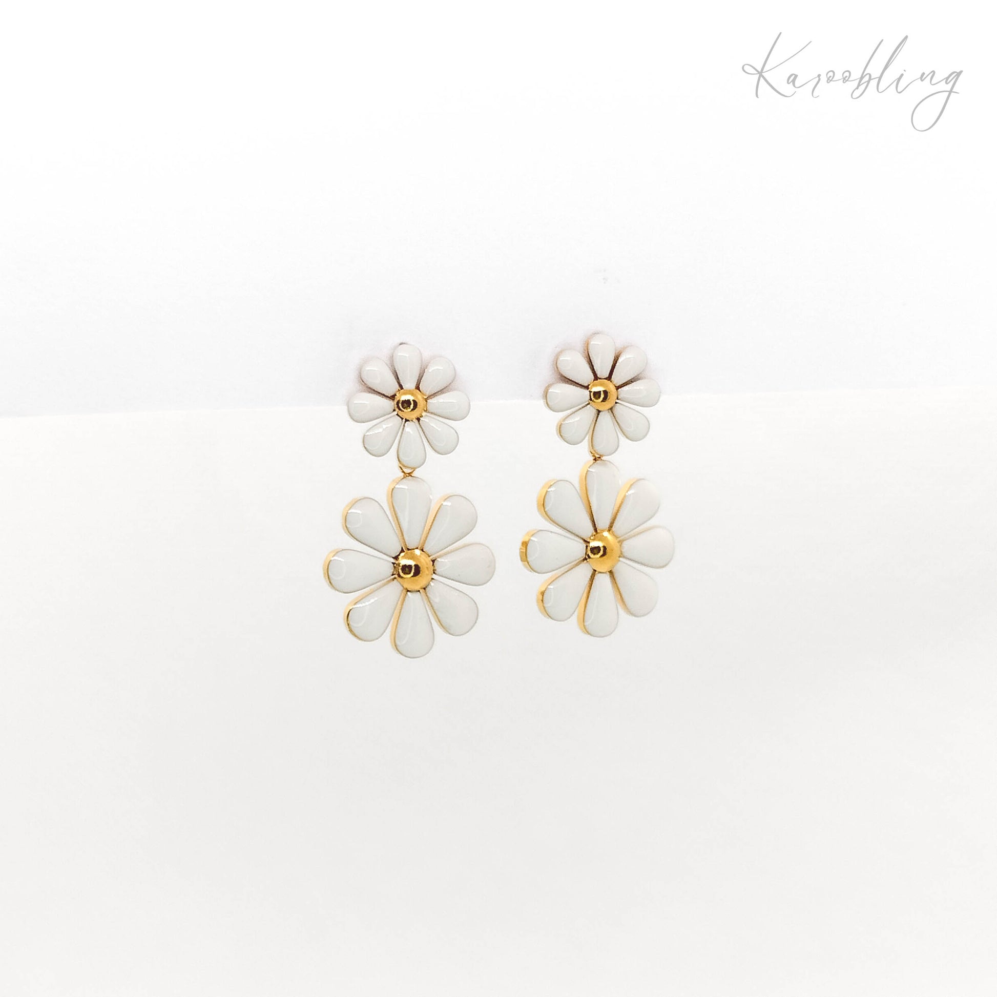 daisy dangle earrings gold plated (water & tarnish proof)