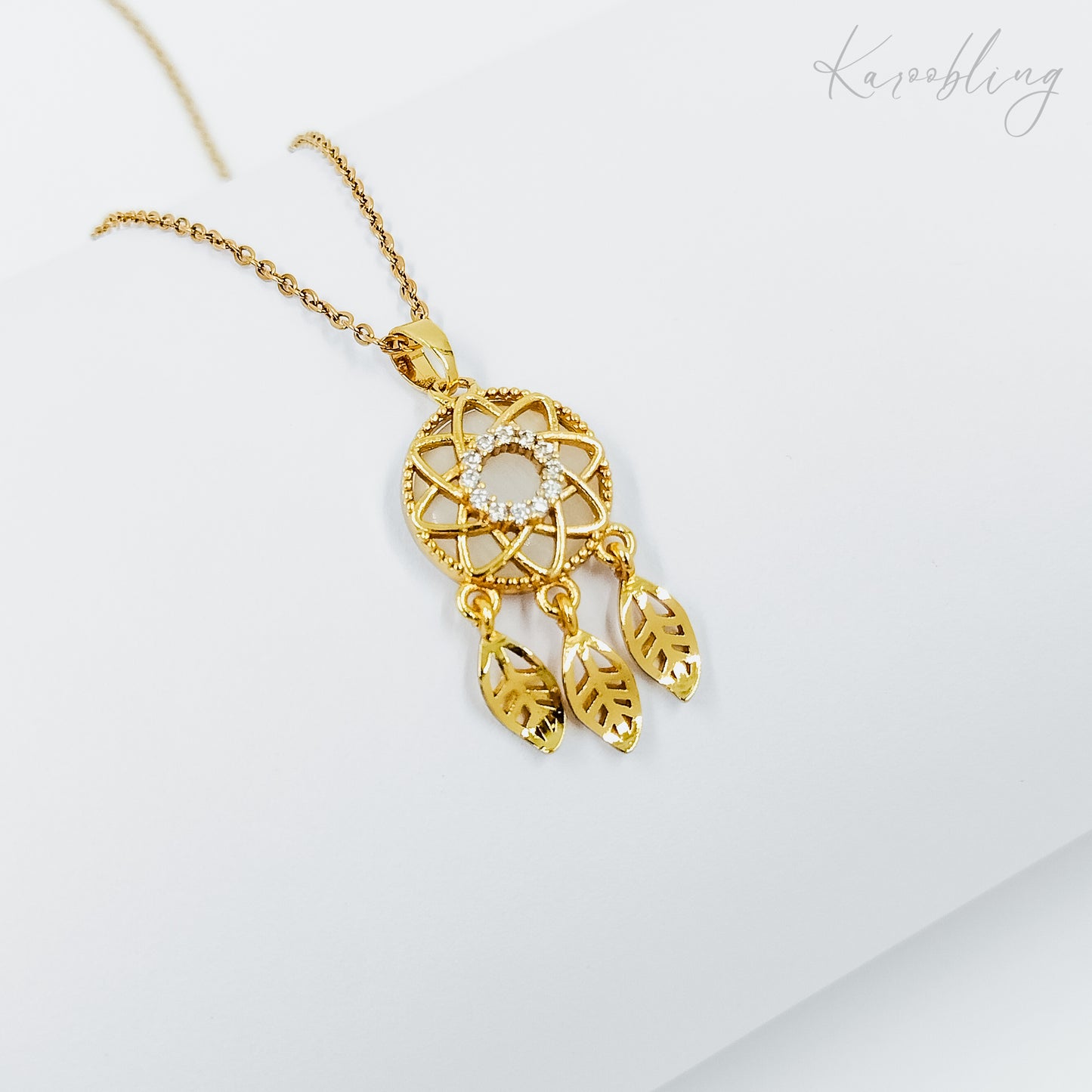 dreamcatcher pendant necklace gold plated (water & tarnish proof)