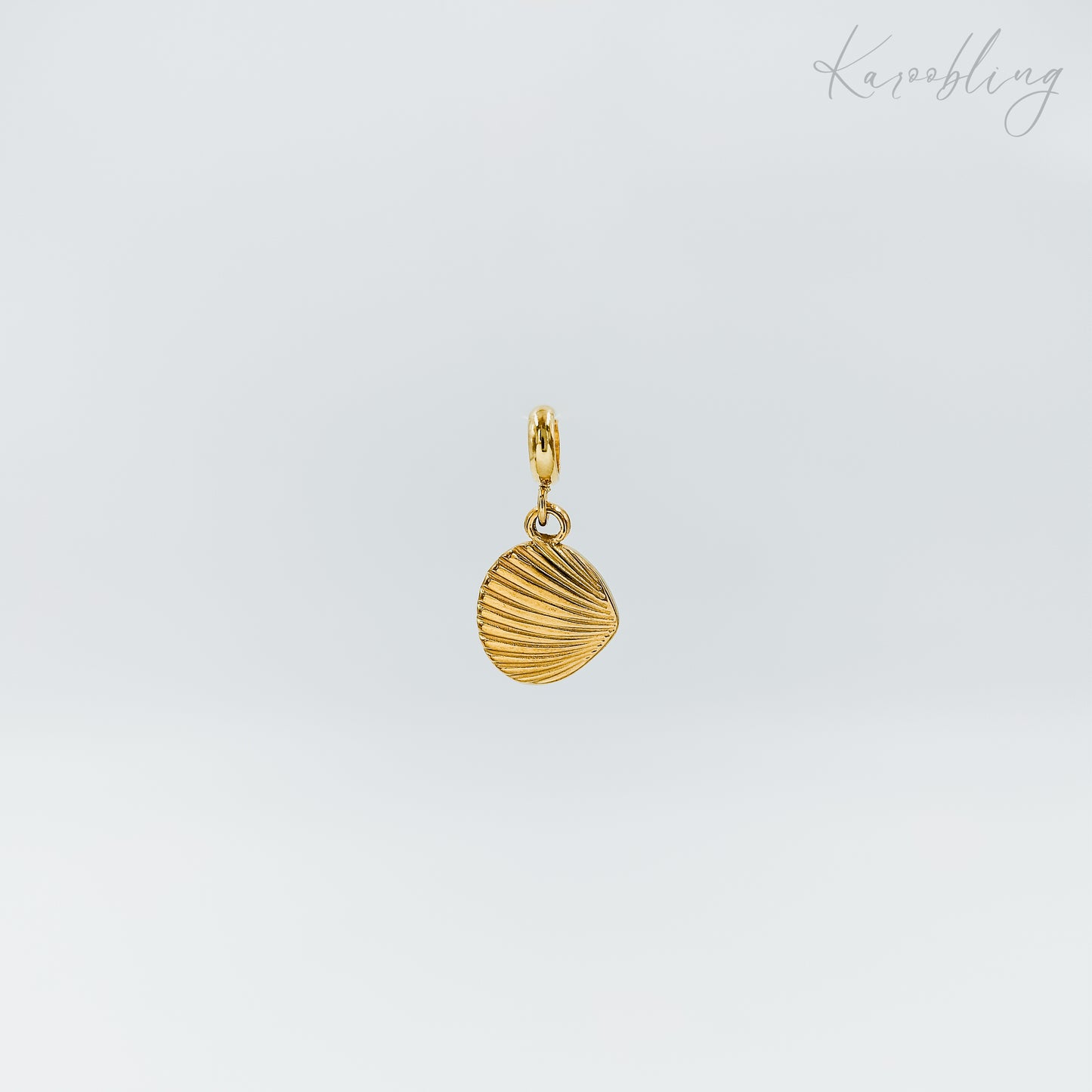 gold plated clam shell charm (water & tarnish proof)