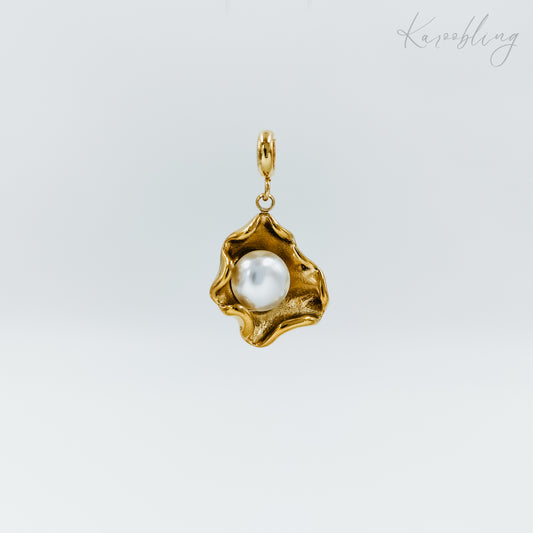 gold plated oyster shell & pearl charm (water & tarnish proof)