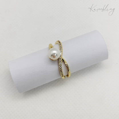 Gold Plated Pearl Criss-Cross Ring - close up