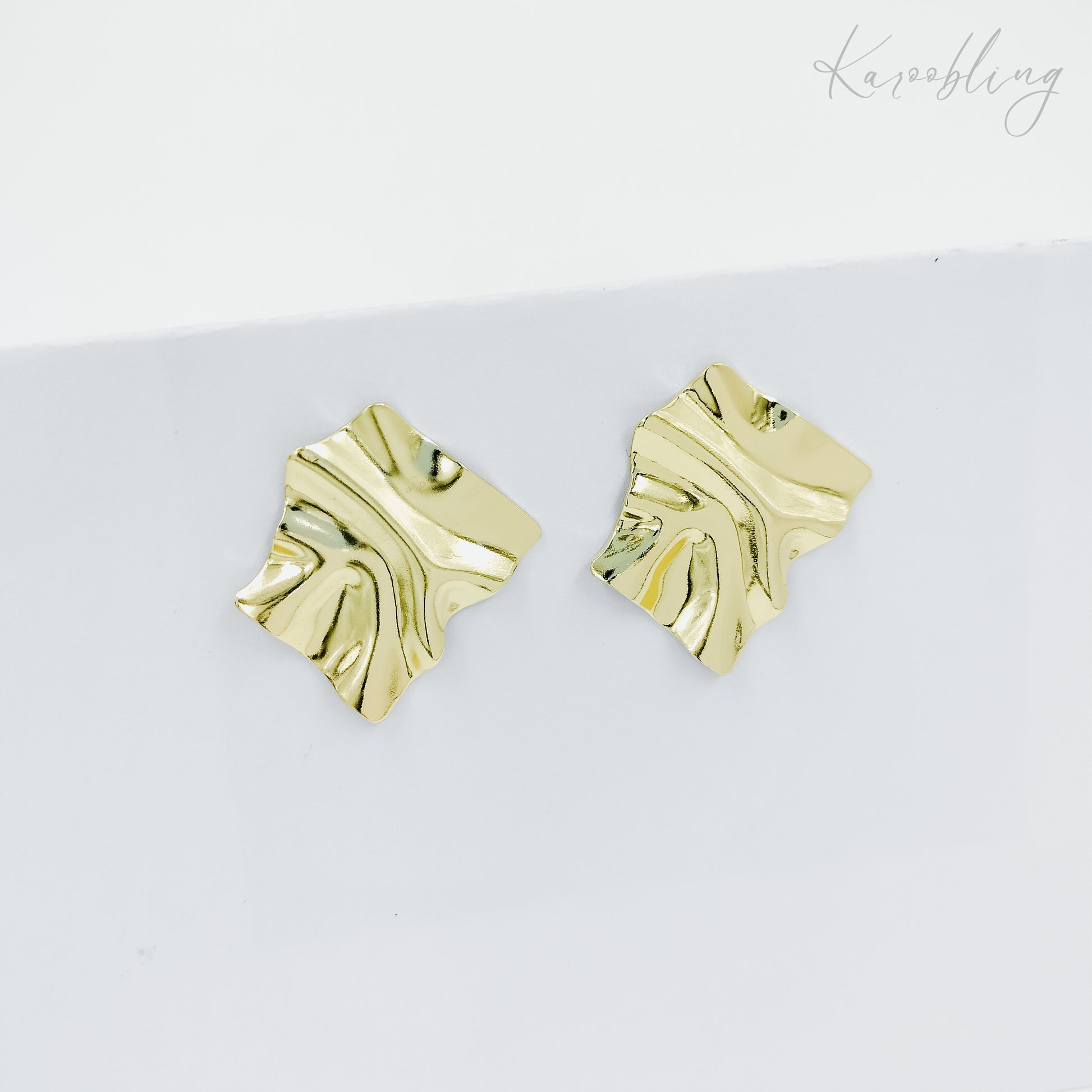 gold plated ripple statement stud earrings (fashion jewellery)