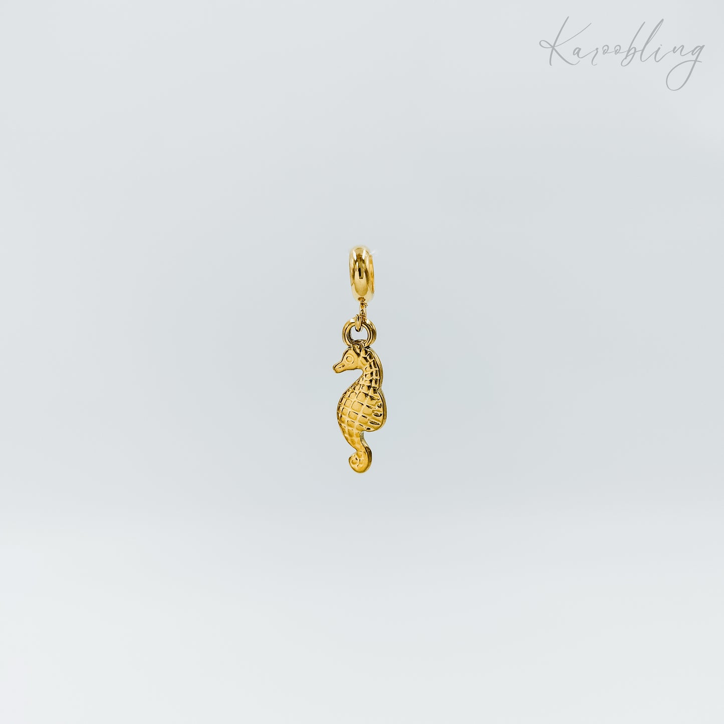 gold plated seahorse charm (water & tarnish proof)