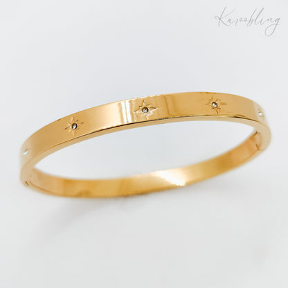 gold plated star struck cuff bangle (water & tarnish proof)