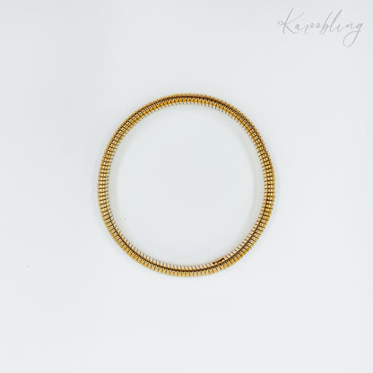 gold plated stretchable bangle 18k (water & tarnish proof)