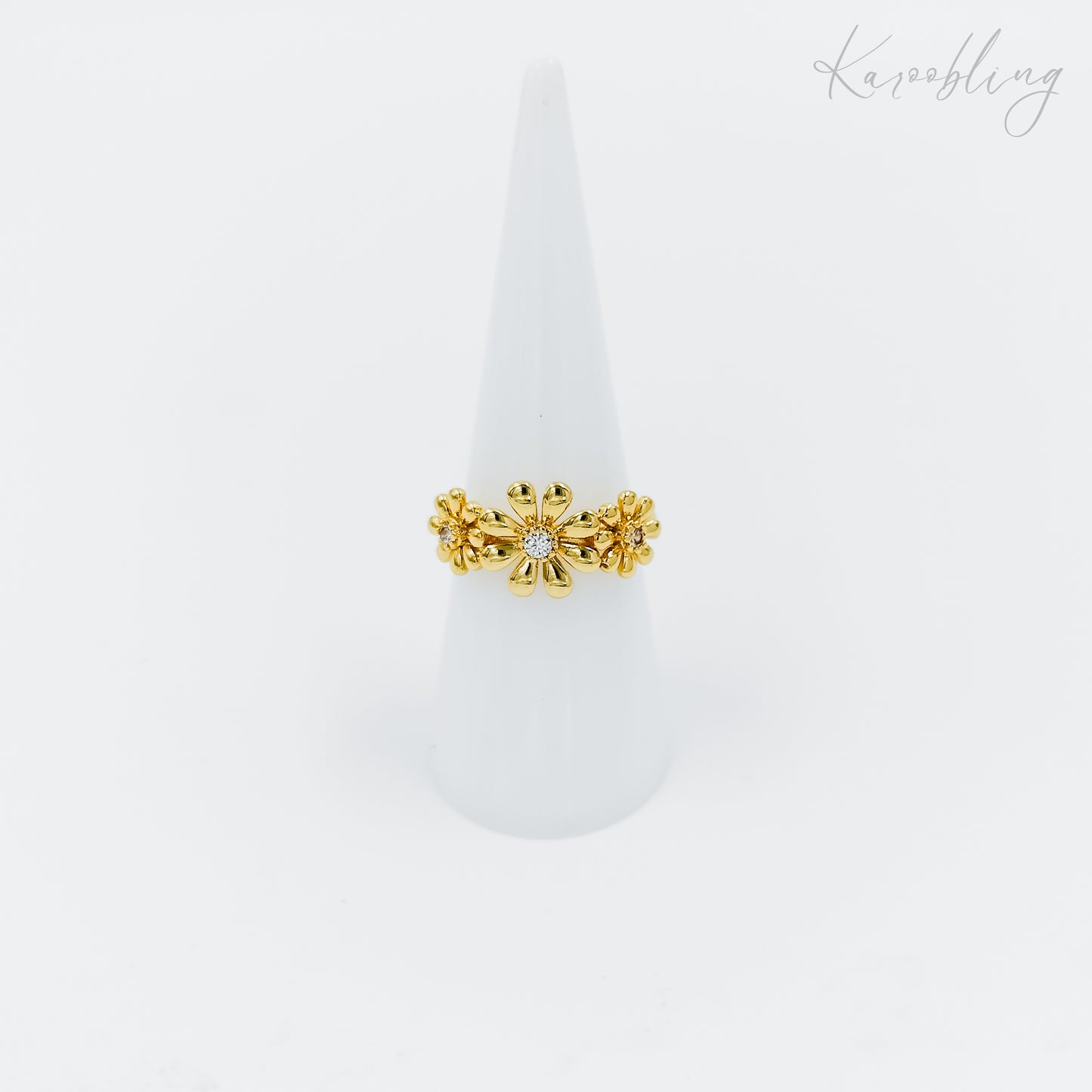 gold plated triple flower ring (water & tarnish proof)