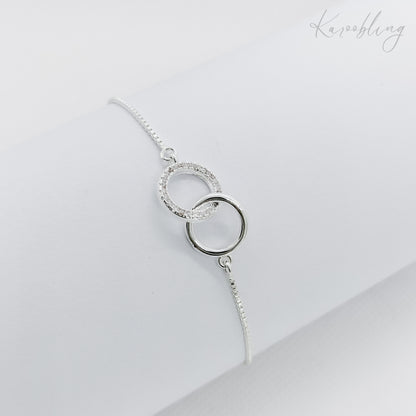 interlocking circle pullcord bracelet silver plated 