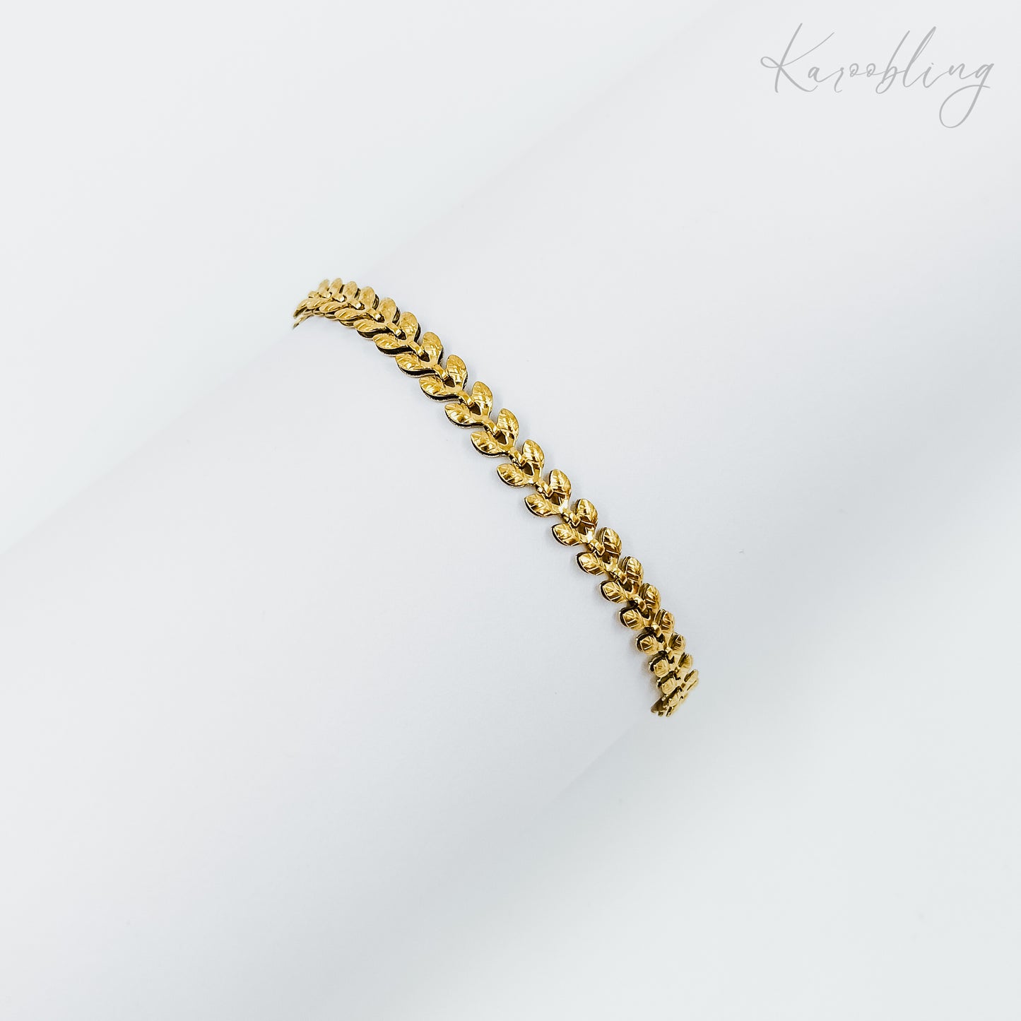 leaf gold plated motif bracelet (water & tarnish proof)