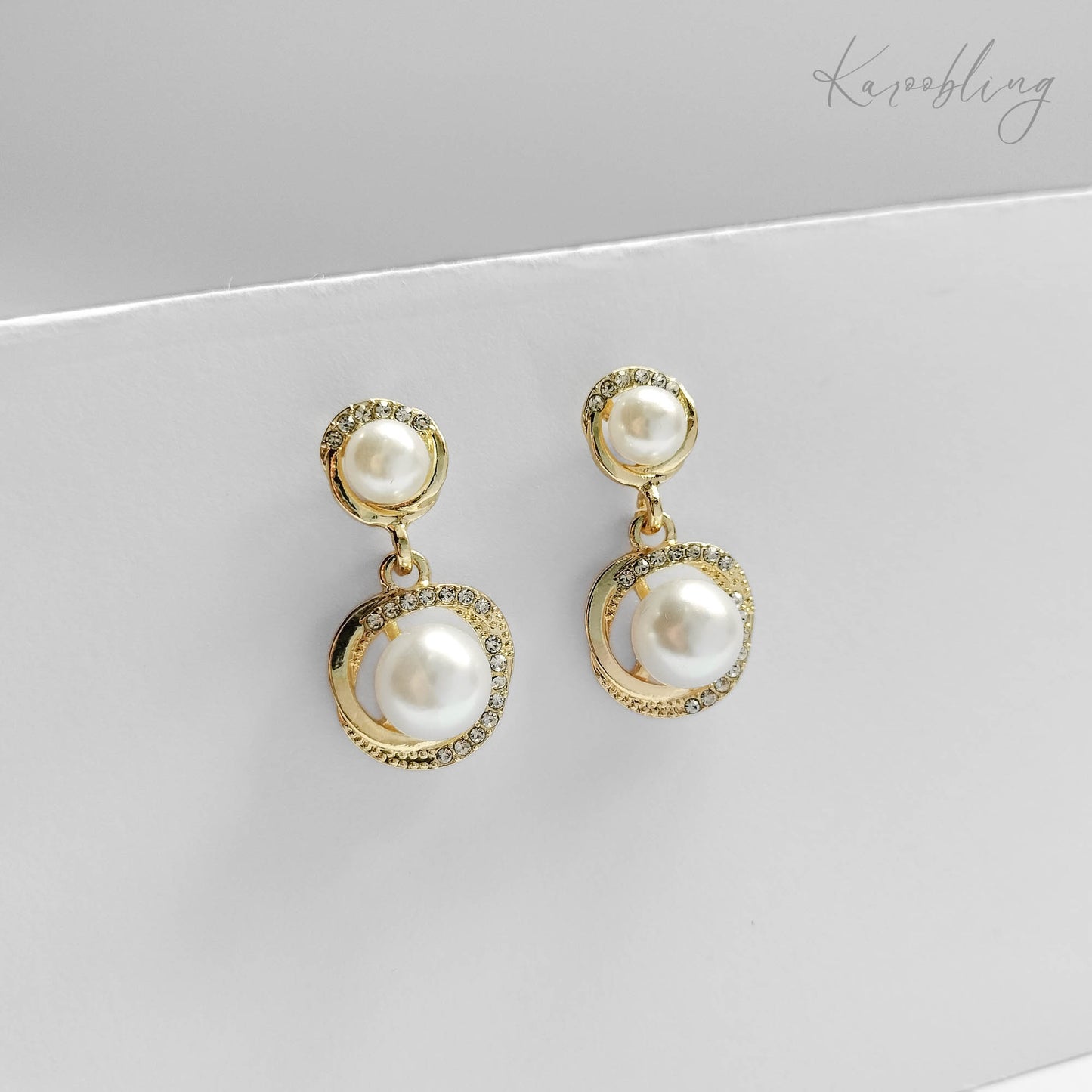 Pearl Sparkle Dangle Earrings