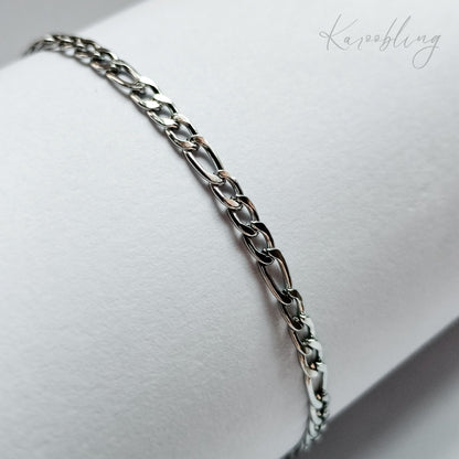 Stainless Steel Chain Bracelet - close up