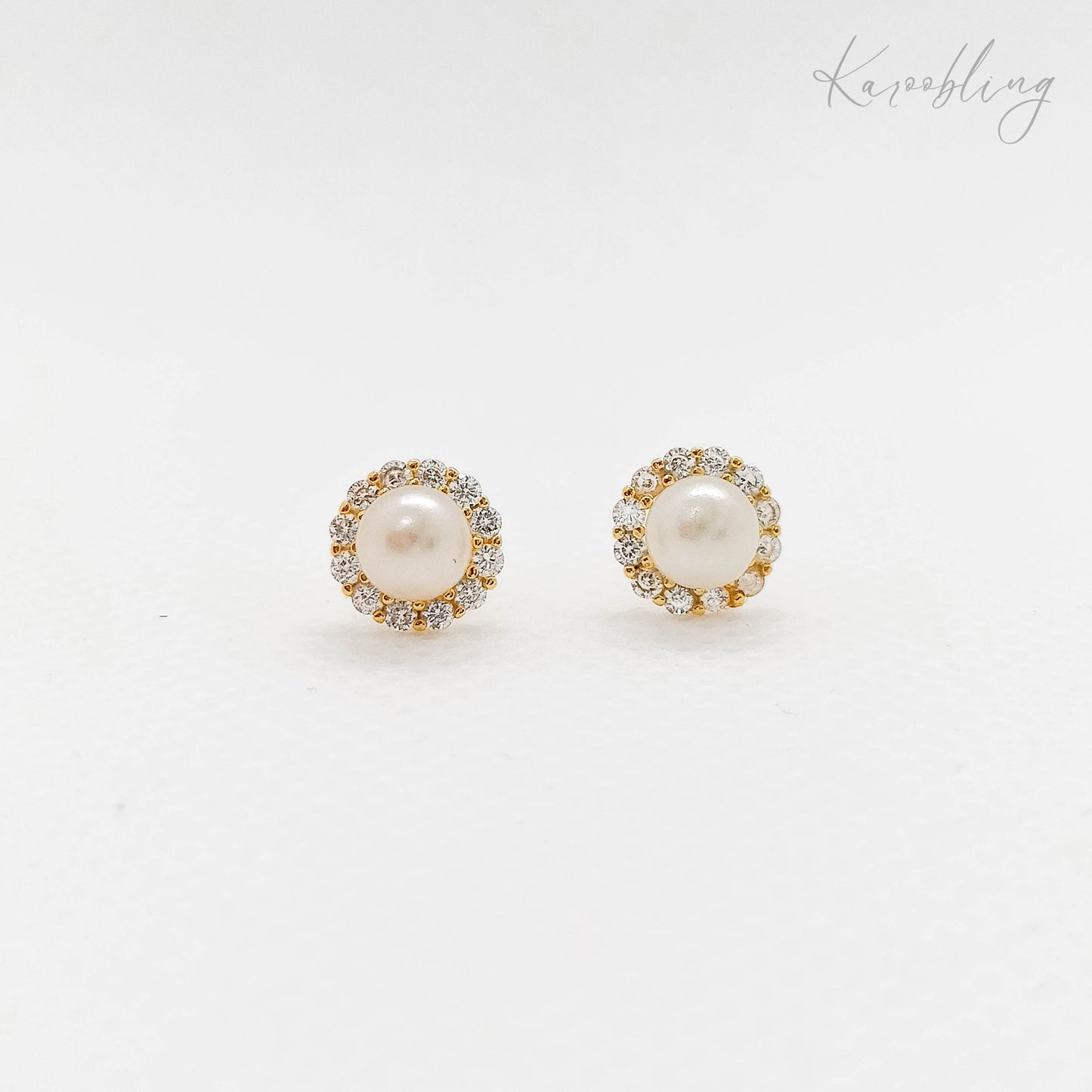 sterling silver round cubic zirconia pearl stud earrings gold-plated