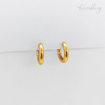 gold plated chunky c hoop earrings, waterproof and tarnish resistant