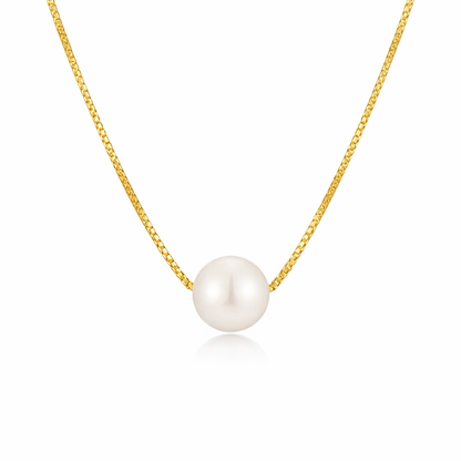 gold plated pearl pendant necklace, fashion jewellery packshot
