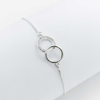 silver plated interlocking circle pullcord bracelet, fashion jewellery